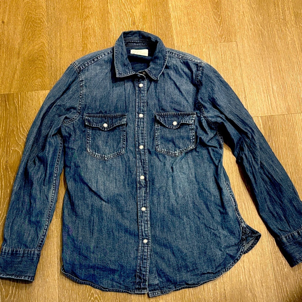 J. Crew Slim Indigo Chambray Shirt front snap buttons  & bottom of sleeves.